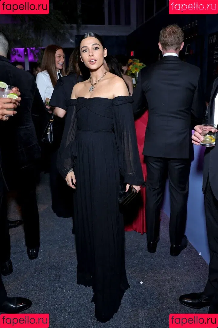 Naomi Scott / naomigscott Onlyfans Photo Gallery 