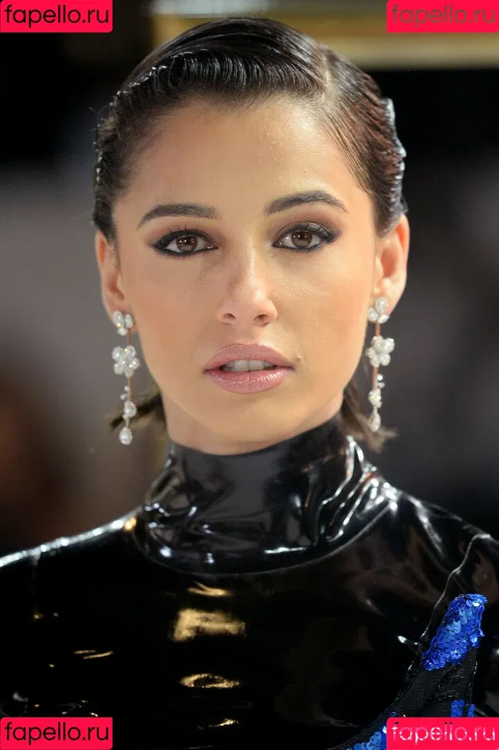 Naomi Scott / naomigscott Onlyfans Photo Gallery 