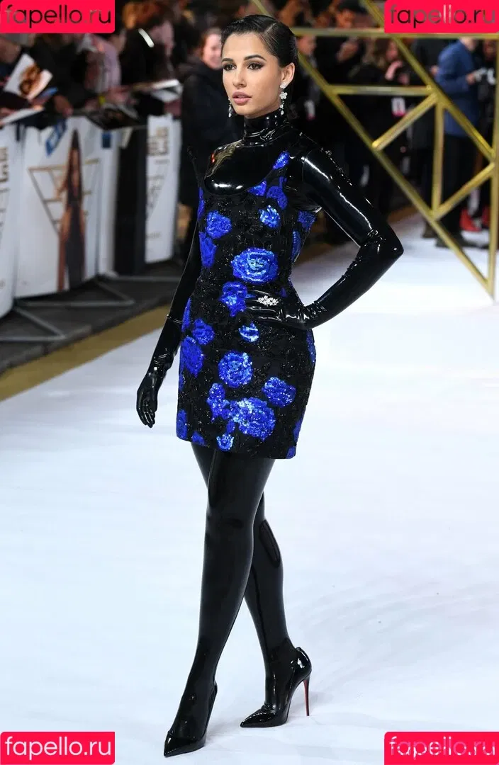 Naomi Scott / naomigscott Onlyfans Photo Gallery 