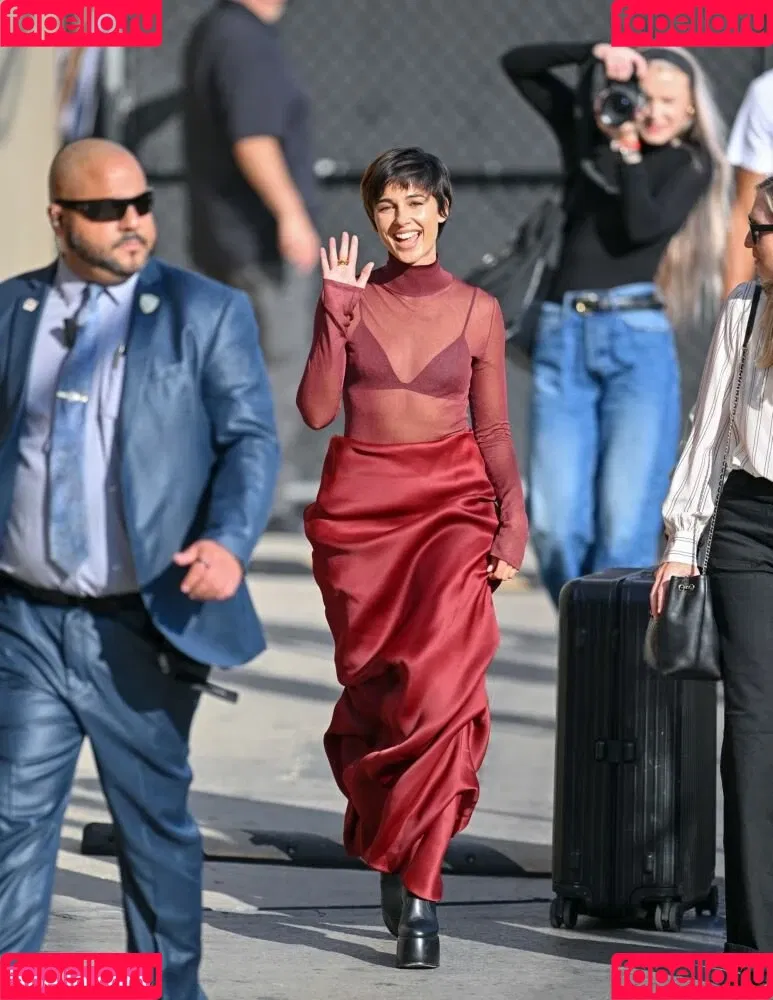 Naomi Scott / naomigscott Onlyfans Photo Gallery 