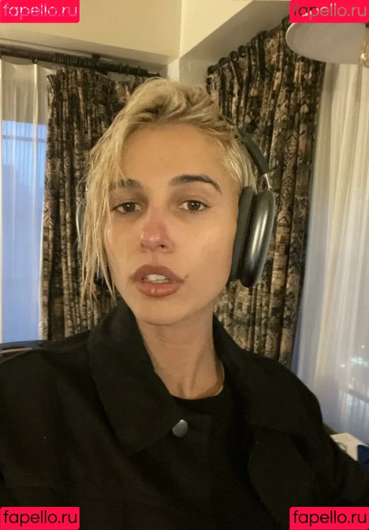 Naomi Scott / naomigscott Onlyfans Photo Gallery 