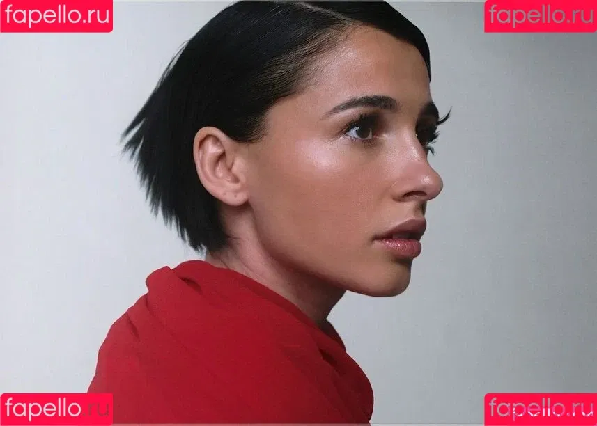 Naomi Scott / naomigscott Onlyfans Photo Gallery 