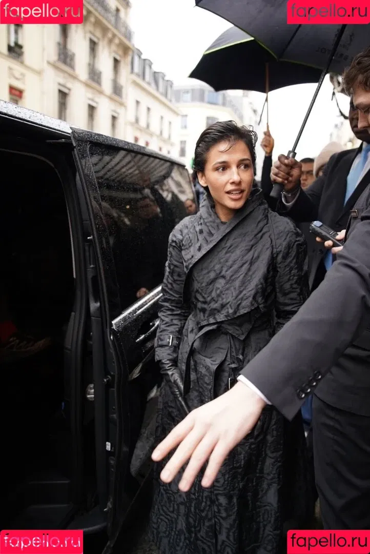 Naomi Scott / naomigscott Onlyfans Photo Gallery 