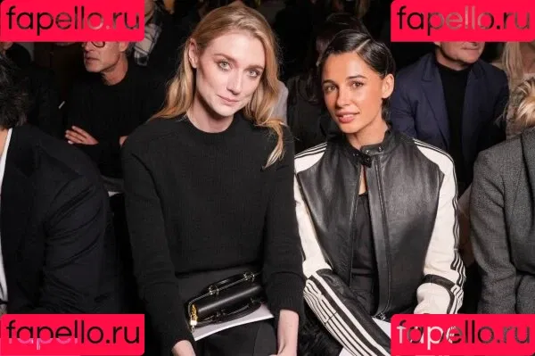 Naomi Scott / naomigscott Onlyfans Photo Gallery 