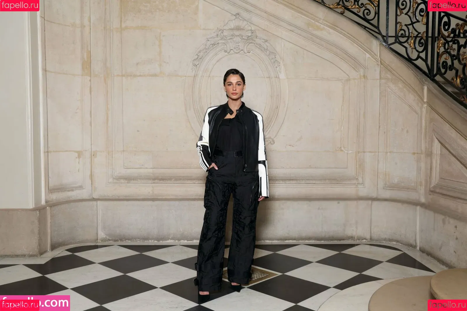 Naomi Scott / naomigscott Onlyfans Photo Gallery 