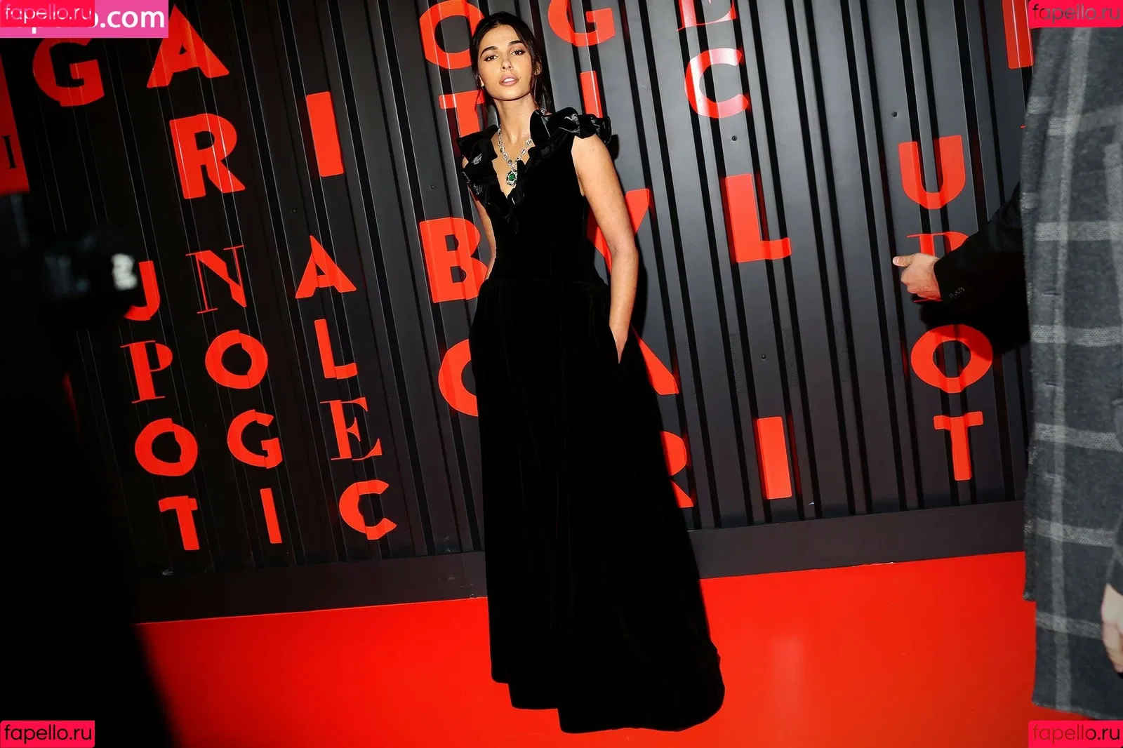 Naomi Scott / naomigscott Onlyfans Photo Gallery 