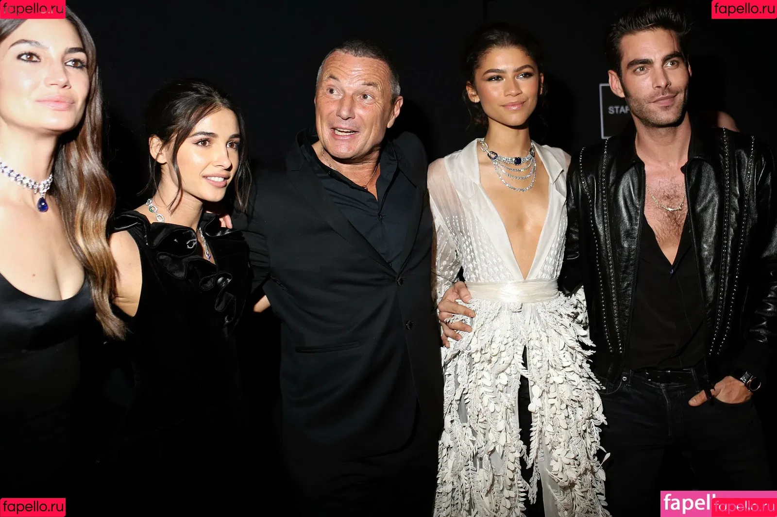 Naomi Scott / naomigscott Onlyfans Photo Gallery 