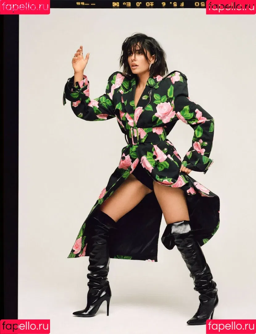 Naomi Scott / naomigscott Onlyfans Photo Gallery 