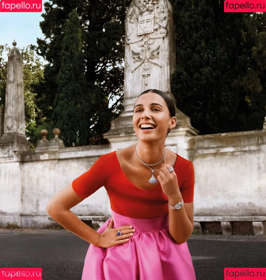 Naomi Scott / naomigscott Onlyfans Photo Gallery 