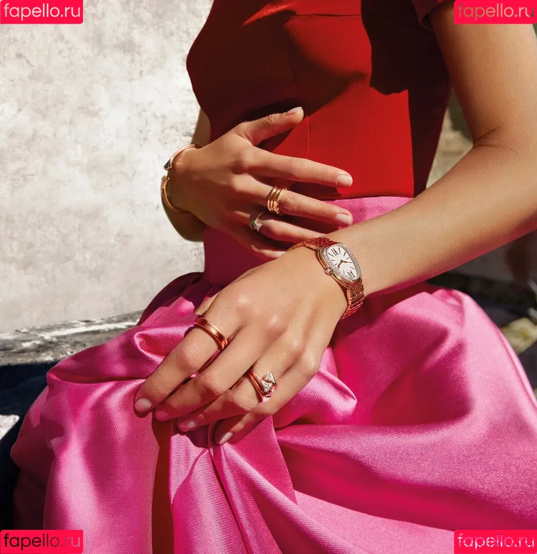 Naomi Scott / naomigscott Onlyfans Photo Gallery 