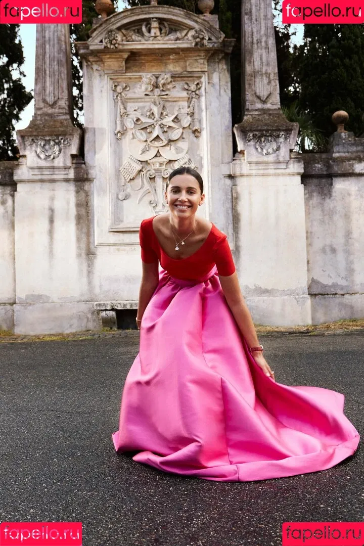 Naomi Scott / naomigscott Onlyfans Photo Gallery 