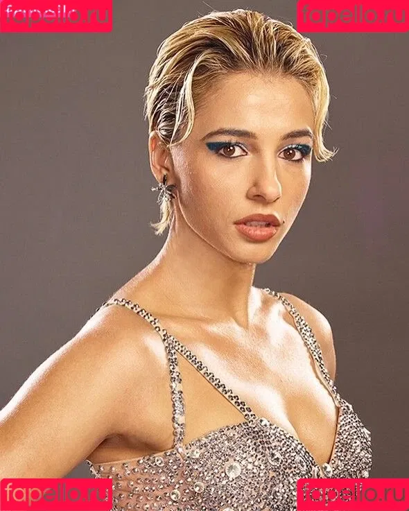 Naomi Scott / naomigscott Onlyfans Photo Gallery 