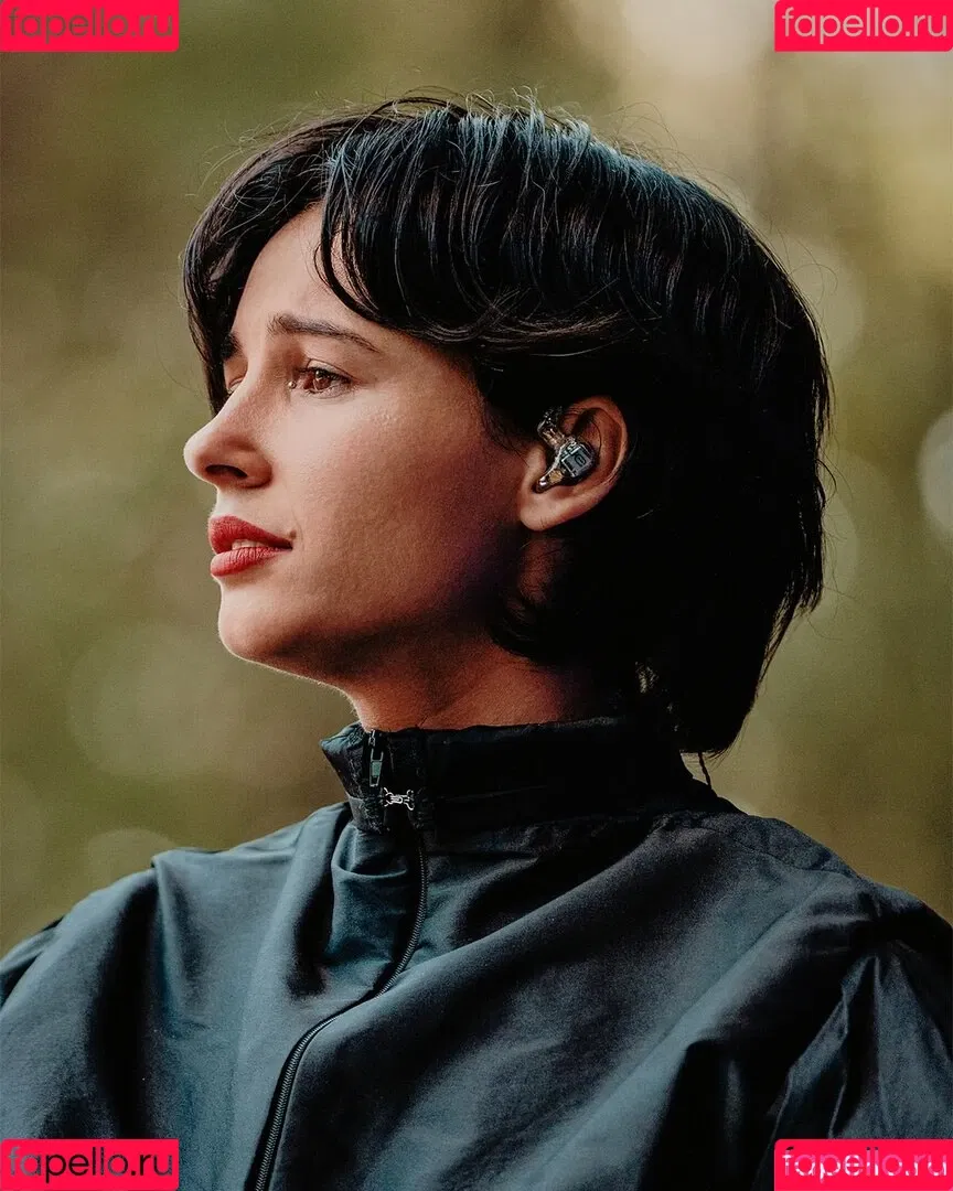 Naomi Scott / naomigscott Onlyfans Photo Gallery 