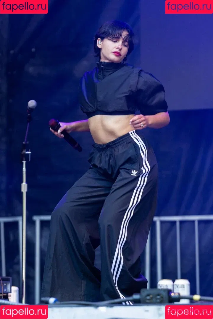 Naomi Scott / naomigscott Onlyfans Photo Gallery 