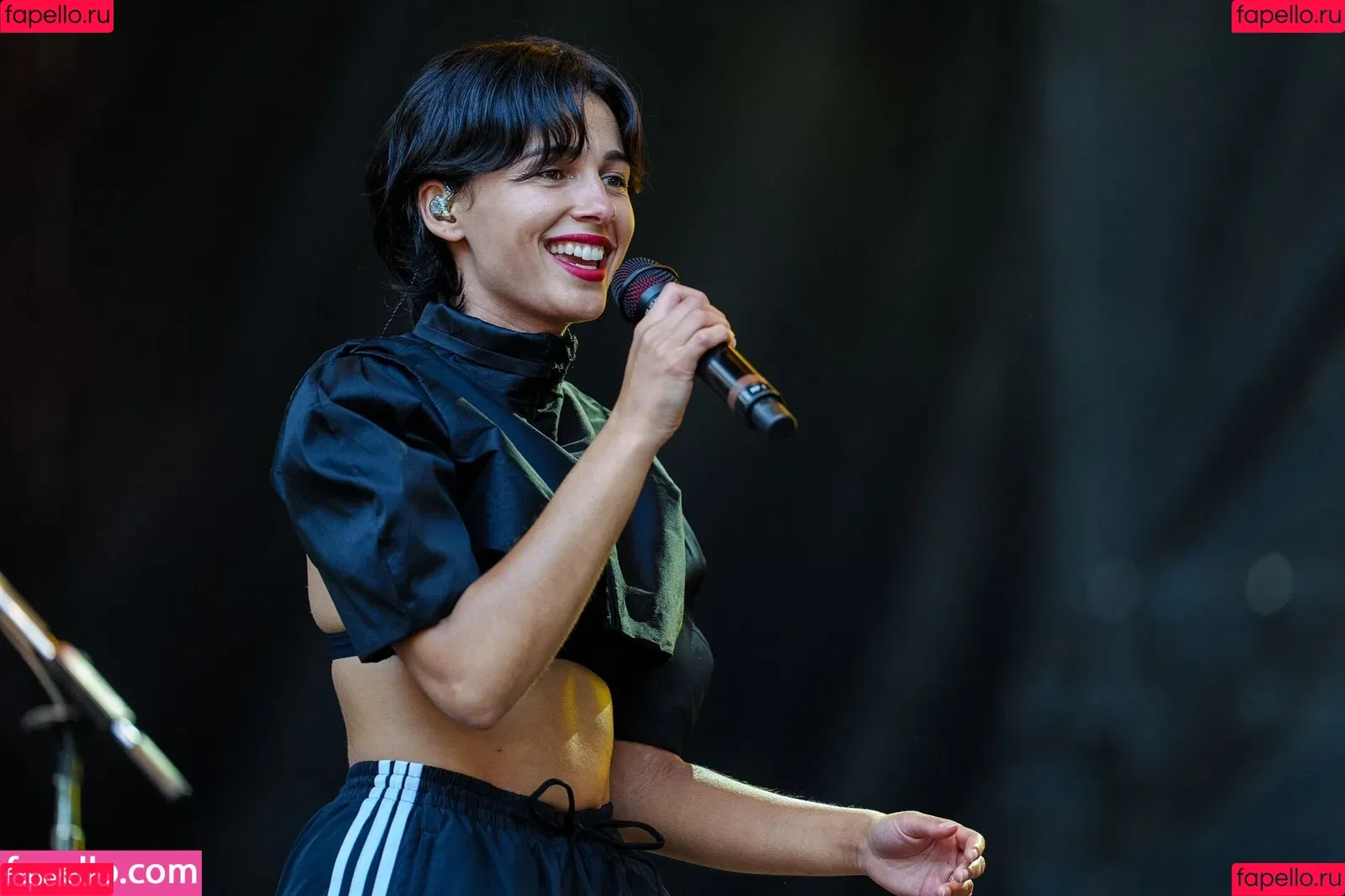 Naomi Scott / naomigscott Onlyfans Photo Gallery 