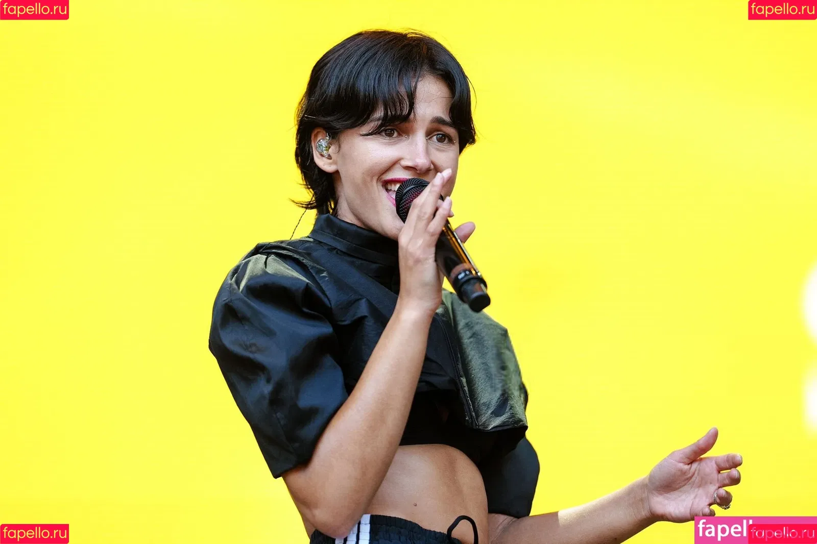 Naomi Scott / naomigscott Onlyfans Photo Gallery 