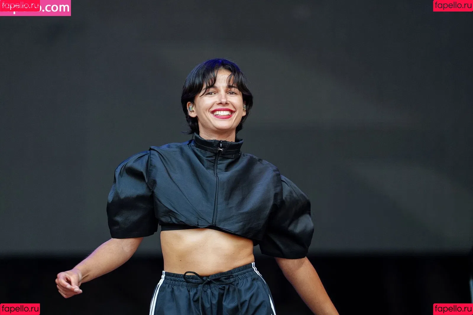 Naomi Scott / naomigscott Onlyfans Photo Gallery 