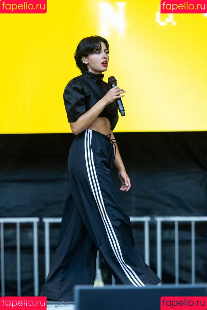 Naomi Scott / naomigscott Onlyfans Photo Gallery 