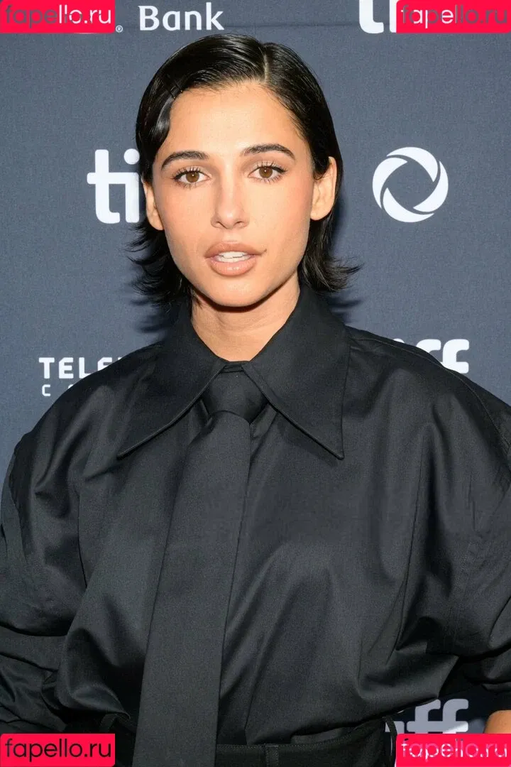 Naomi Scott / naomigscott Onlyfans Photo Gallery 