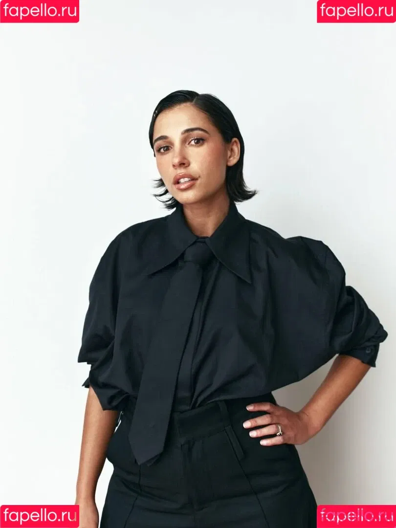 Naomi Scott / naomigscott Onlyfans Photo Gallery 