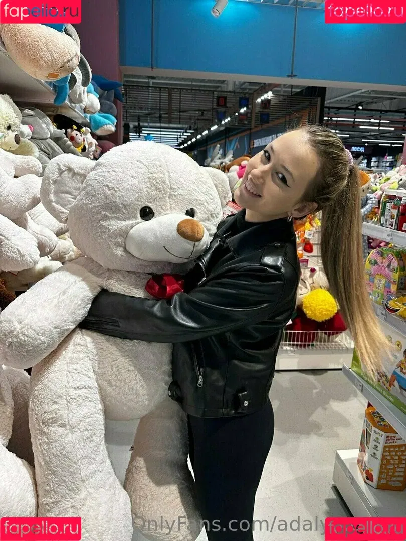 adalyn.diary / adelyn.diary Onlyfans Photo Gallery 