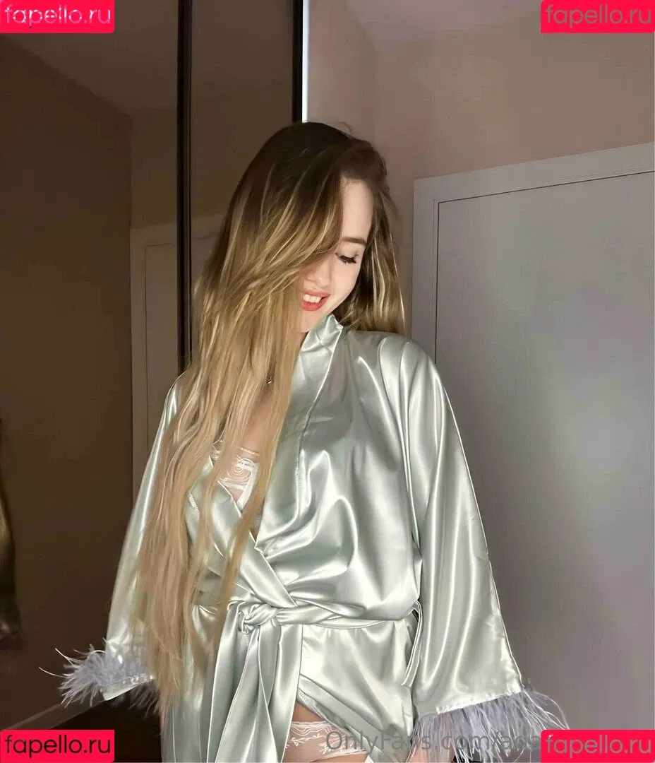 adalyn.diary / adelyn.diary Onlyfans Photo Gallery 