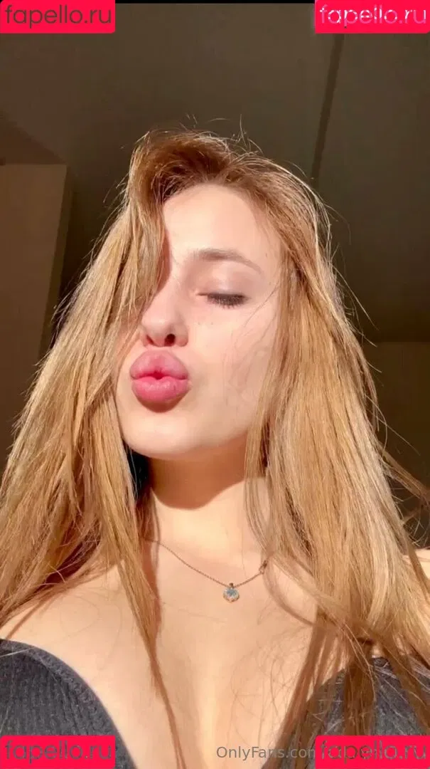 adalyn.diary / adelyn.diary Onlyfans Photo Gallery 