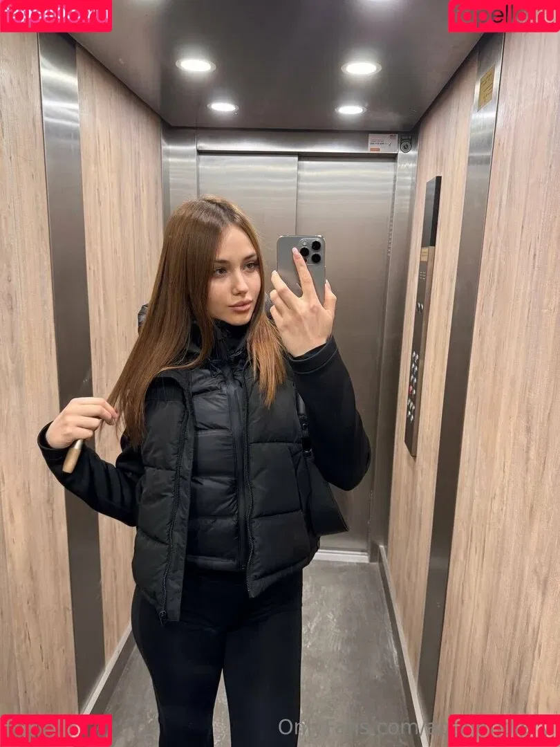 adalyn.diary / adelyn.diary Onlyfans Photo Gallery 