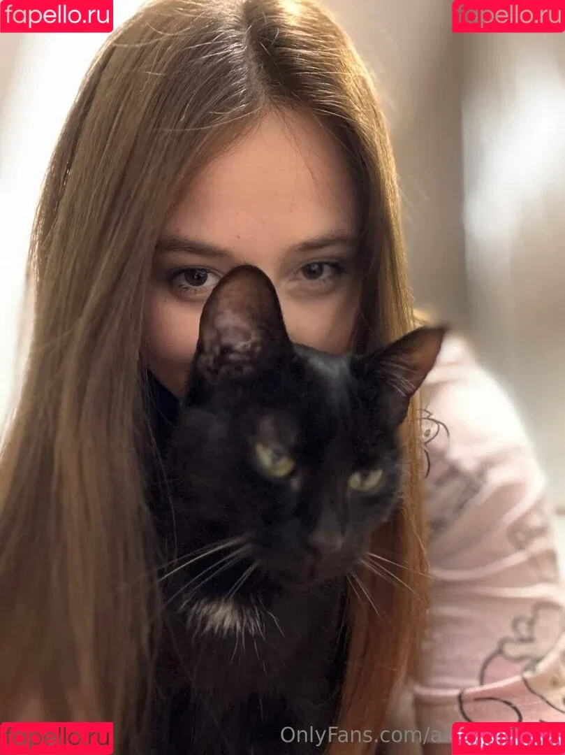 adalyn.diary / adelyn.diary Onlyfans Photo Gallery 