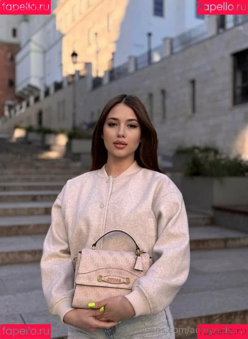 adalyn.diary / adelyn.diary Onlyfans Photo Gallery 