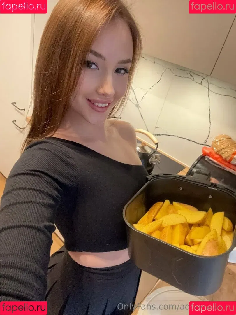 adalyn.diary / adelyn.diary Onlyfans Photo Gallery 