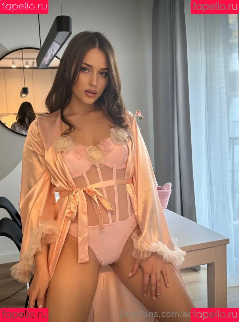 adalyn.diary / adelyn.diary Onlyfans Photo Gallery 