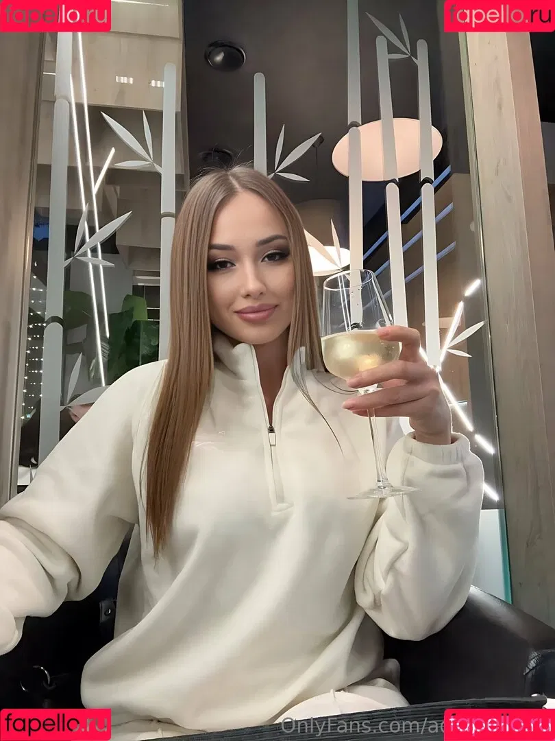 adalyn.diary / adelyn.diary Onlyfans Photo Gallery 