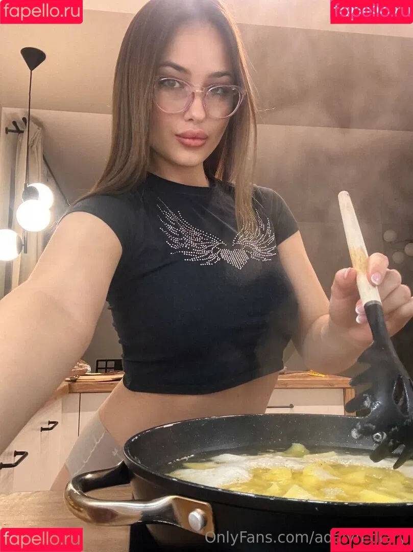 adalyn.diary / adelyn.diary Onlyfans Photo Gallery 