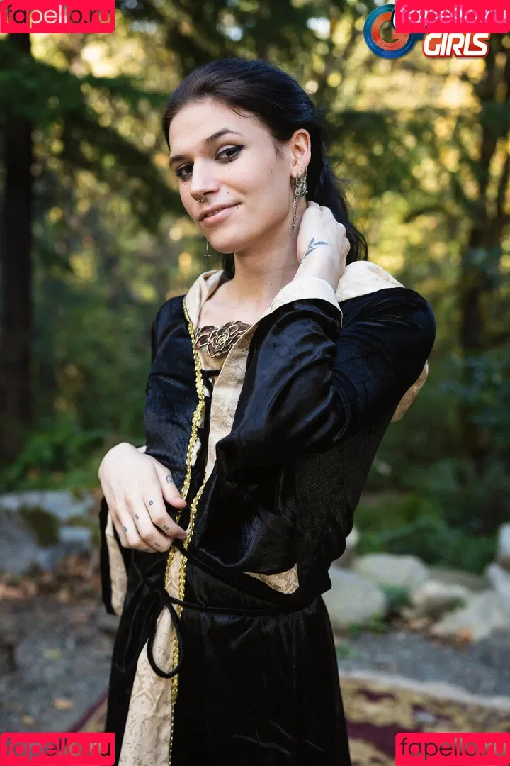 Paige Turner / flipping_paiges / flippingpaiges / https: / paigeturnernyc Onlyfans Photo Gallery 