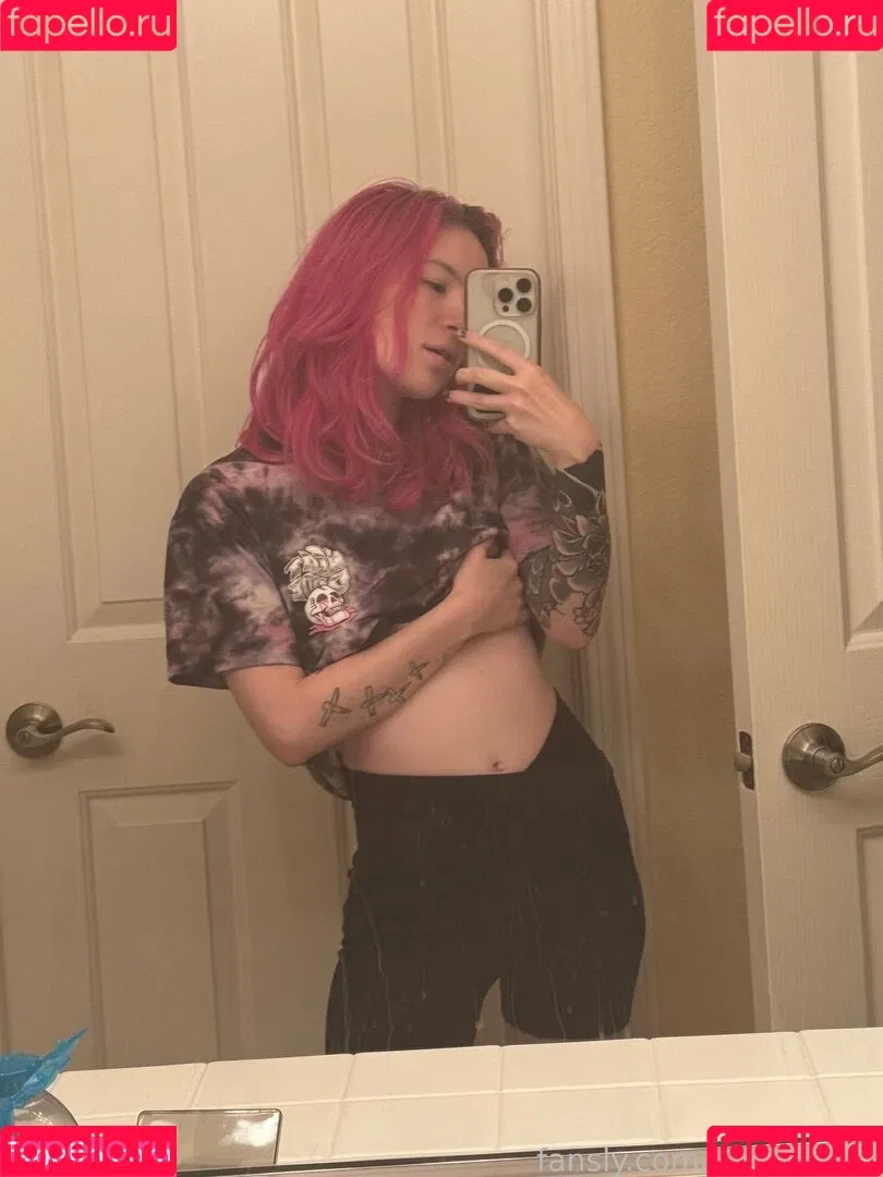 ver.sachi_ / versachiko Onlyfans Photo Gallery 