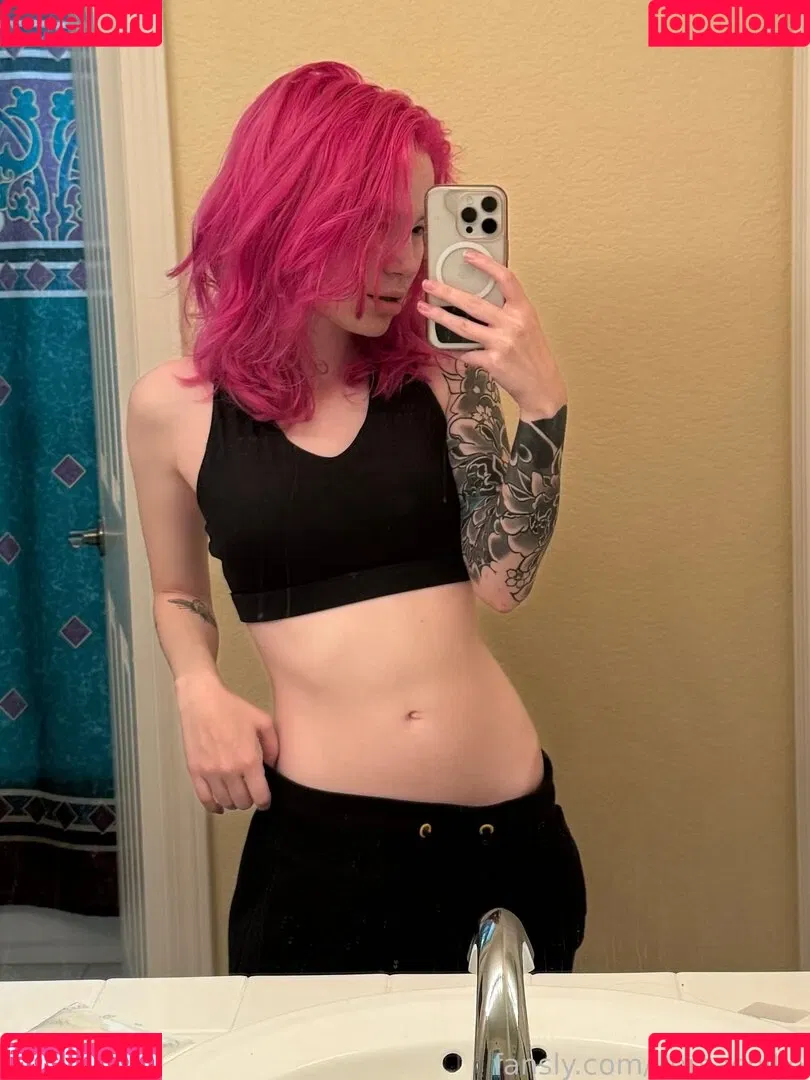 ver.sachi_ / versachiko Onlyfans Photo Gallery 