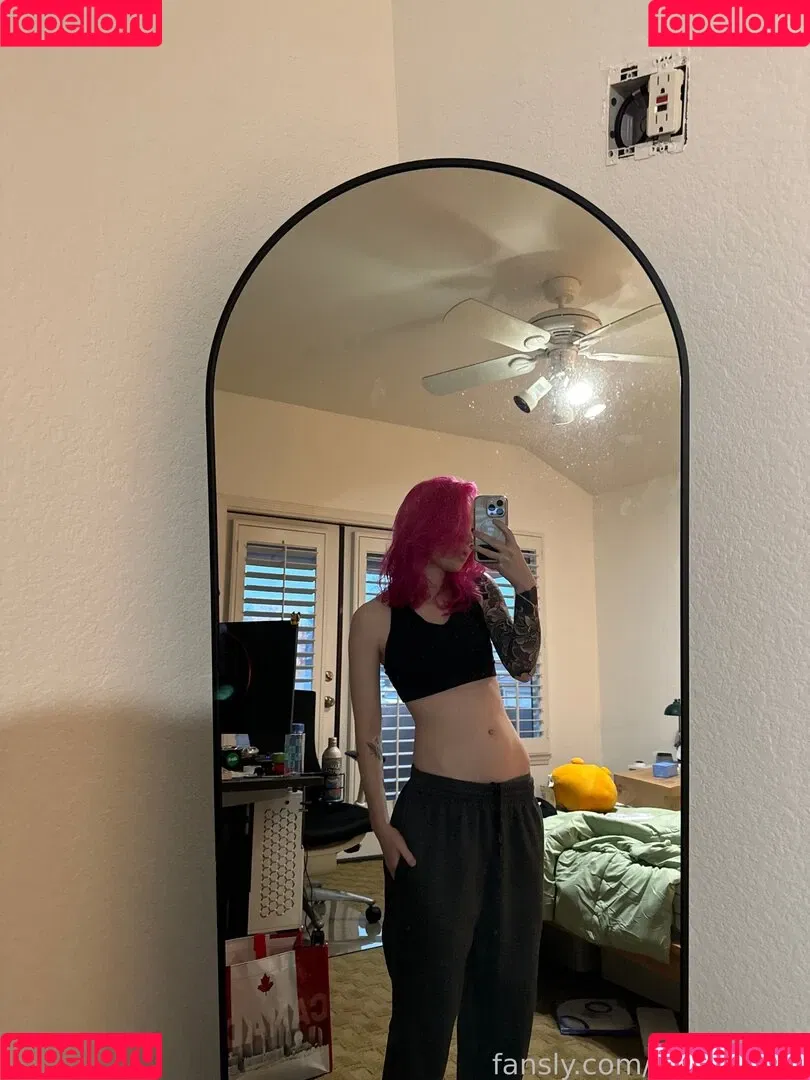 ver.sachi_ / versachiko Onlyfans Photo Gallery 