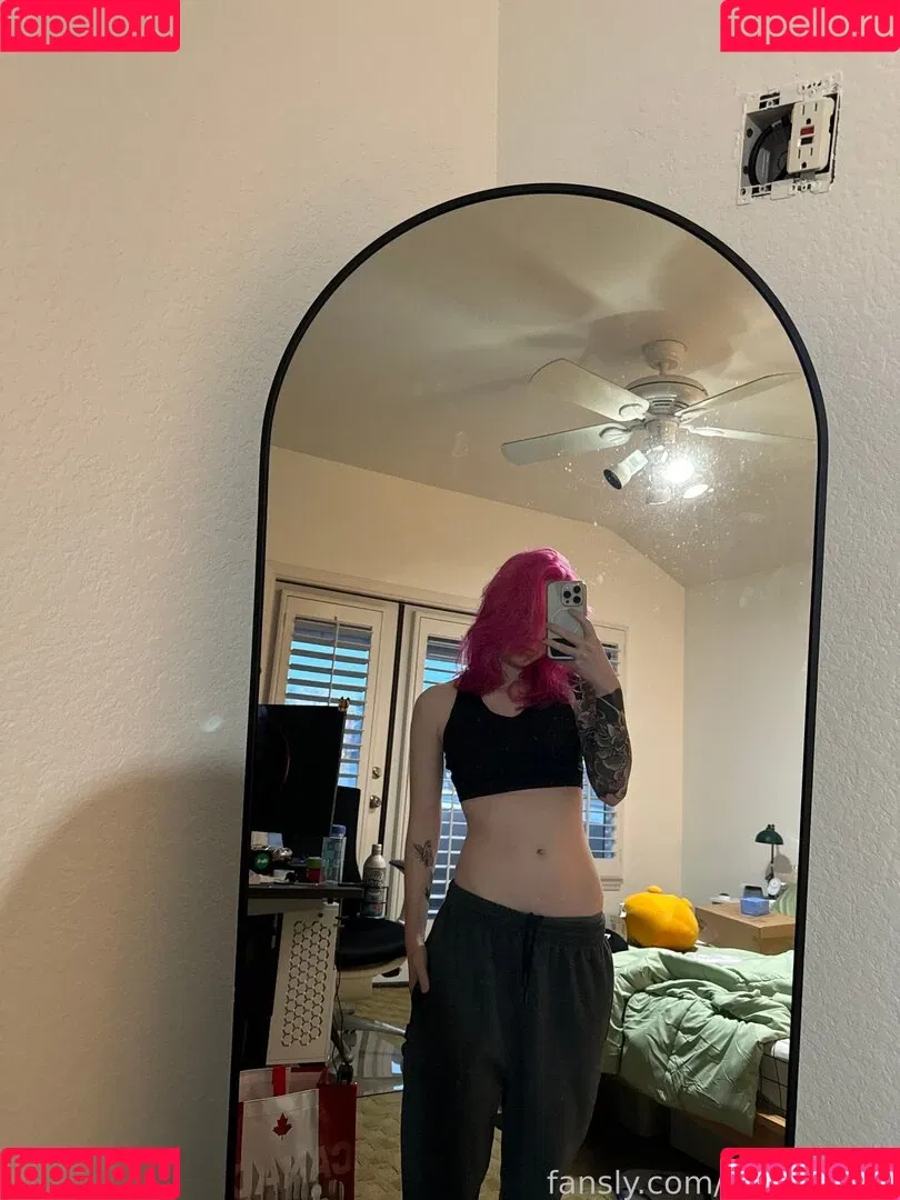 ver.sachi_ / versachiko Onlyfans Photo Gallery 