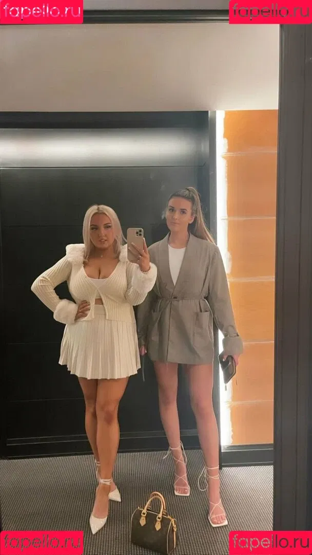 Olivia D / oliviadnovak Onlyfans Photo Gallery 