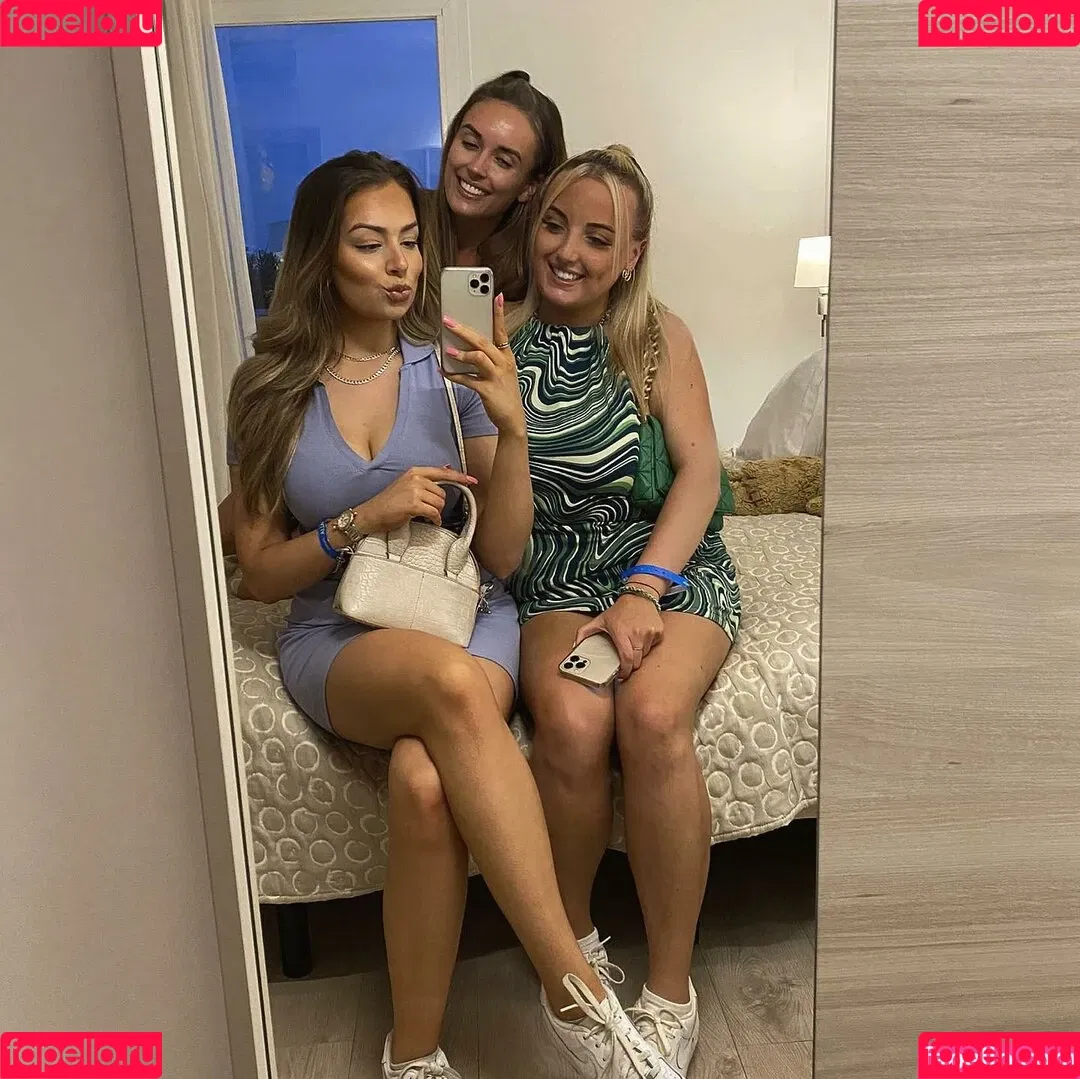 Olivia D / oliviadnovak Onlyfans Photo Gallery 