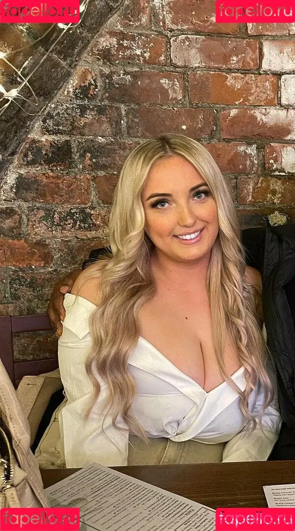 Olivia D / oliviadnovak Onlyfans Photo Gallery 