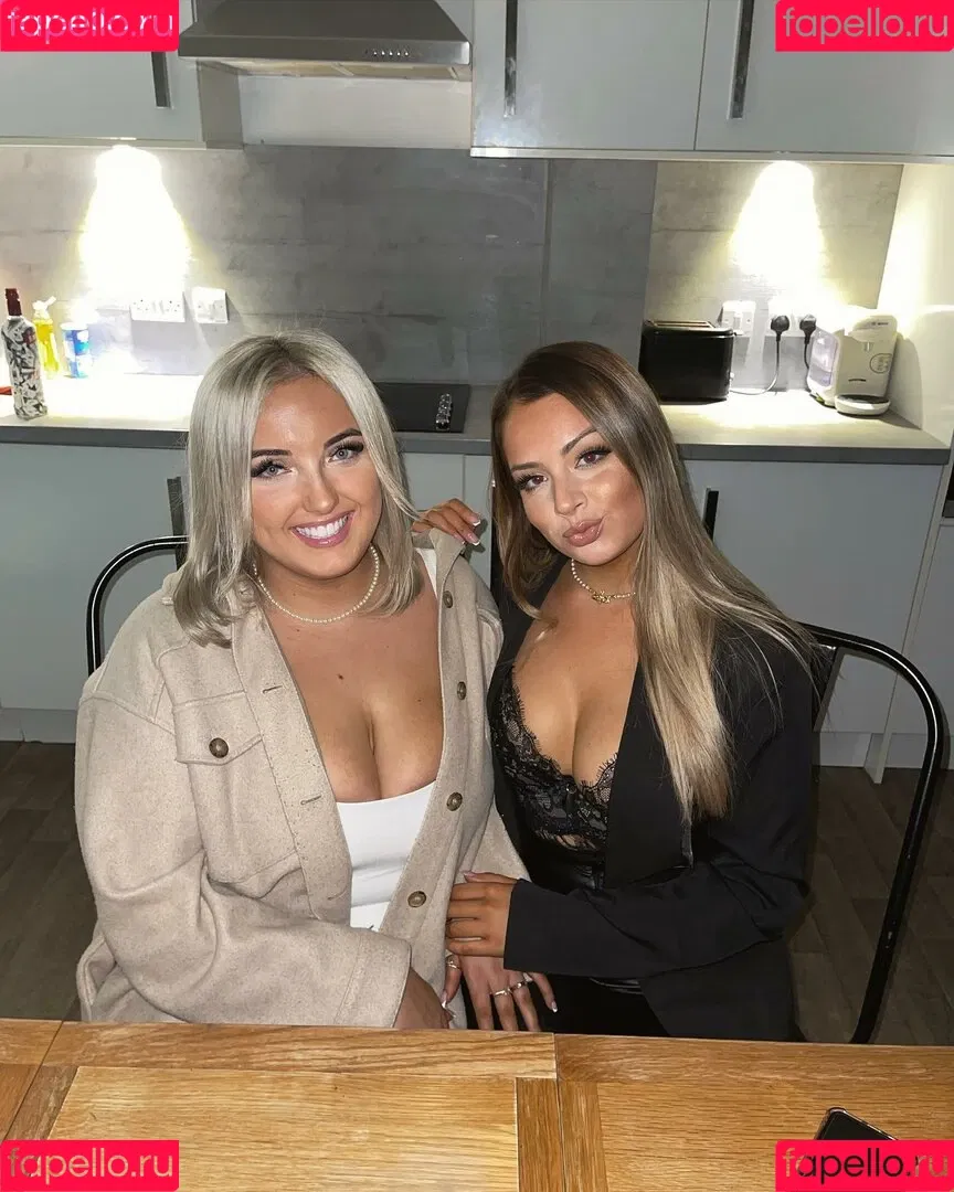 Olivia D / oliviadnovak Onlyfans Photo Gallery 