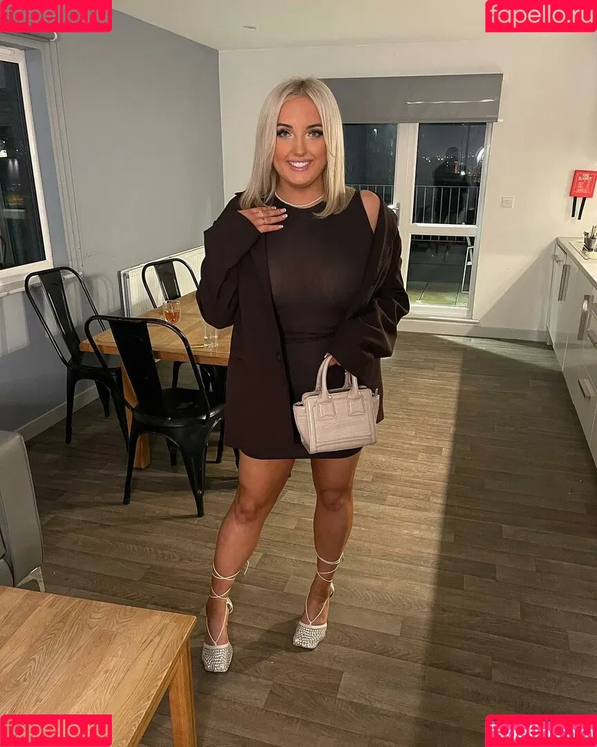 Olivia D / oliviadnovak Onlyfans Photo Gallery 