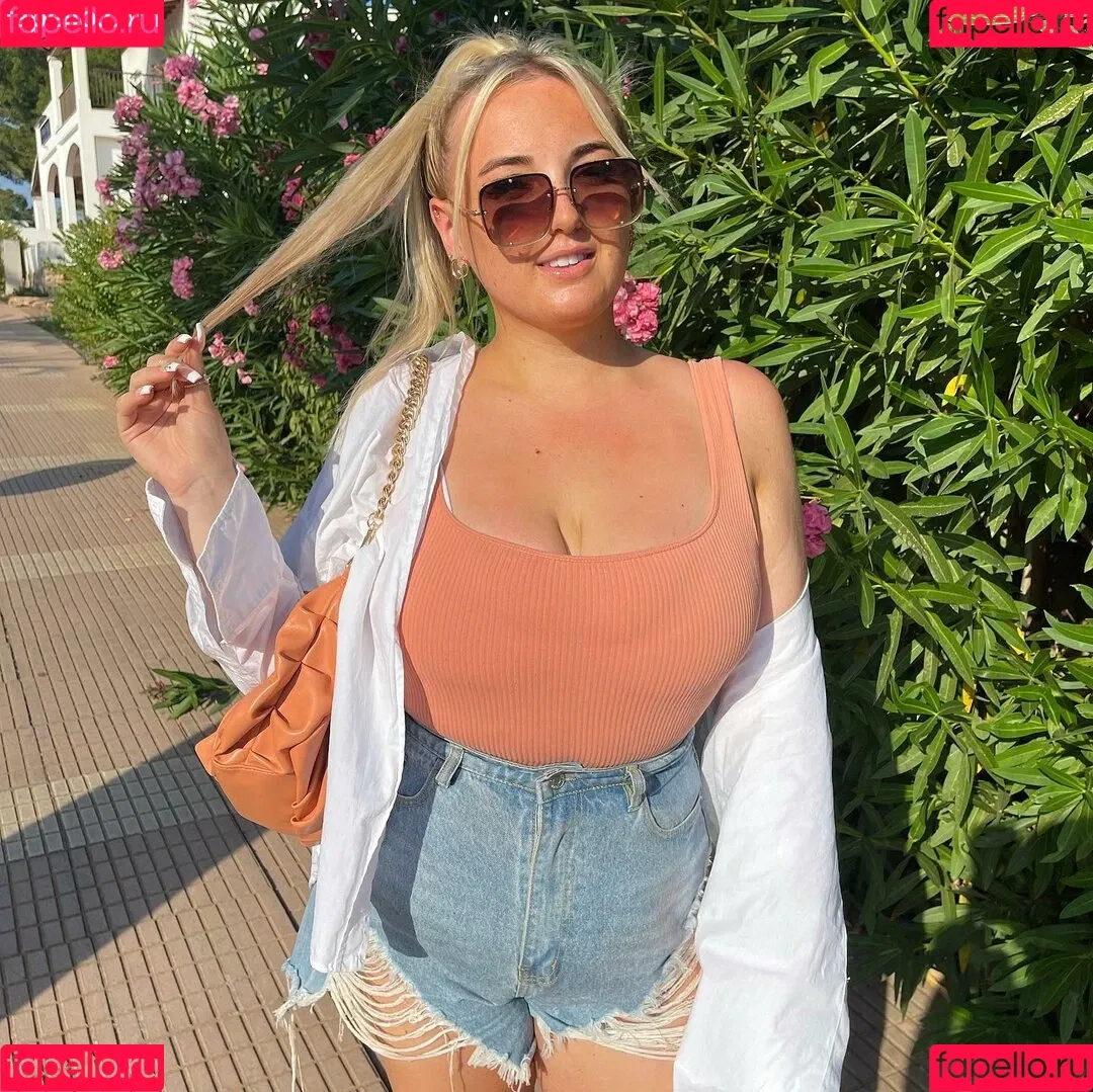 Olivia D / oliviadnovak Onlyfans Photo Gallery 