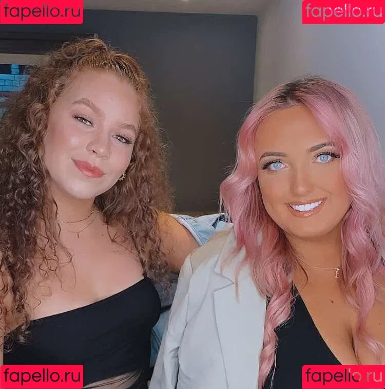 Olivia D / oliviadnovak Onlyfans Photo Gallery 