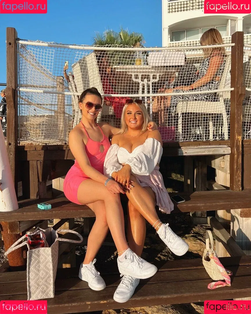 Olivia D / oliviadnovak Onlyfans Photo Gallery 