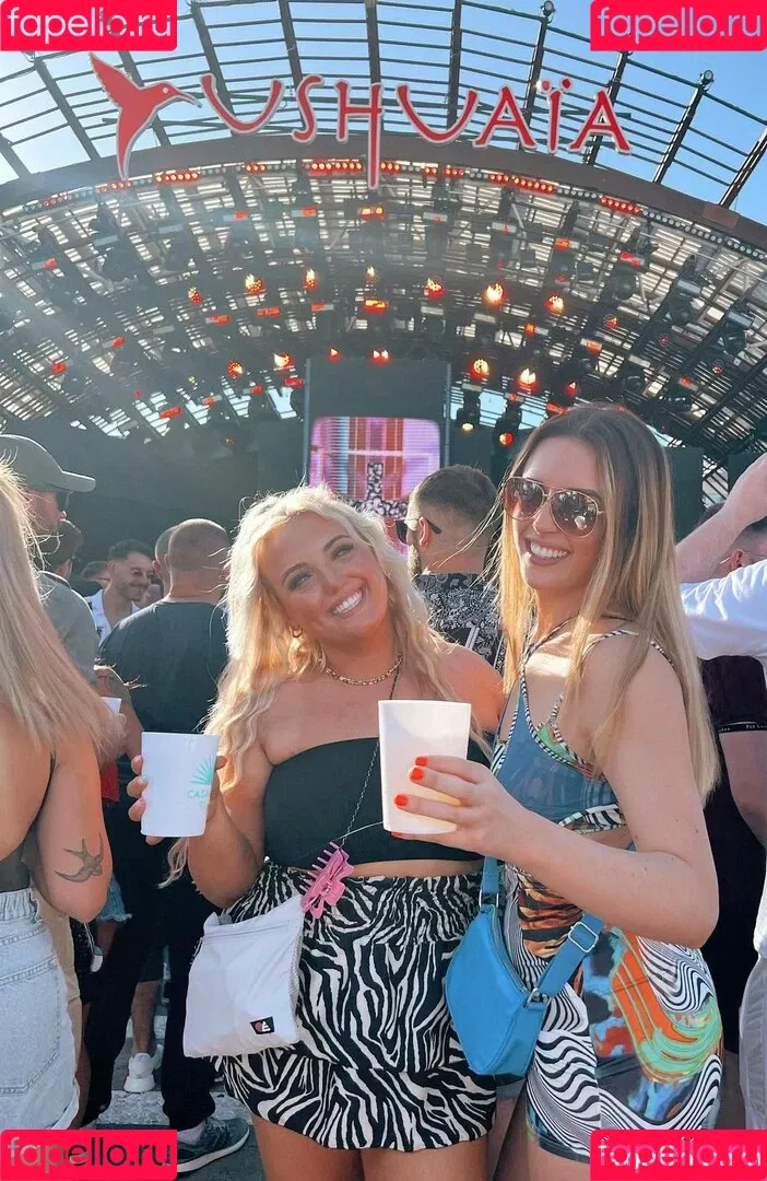 Olivia D / oliviadnovak Onlyfans Photo Gallery 