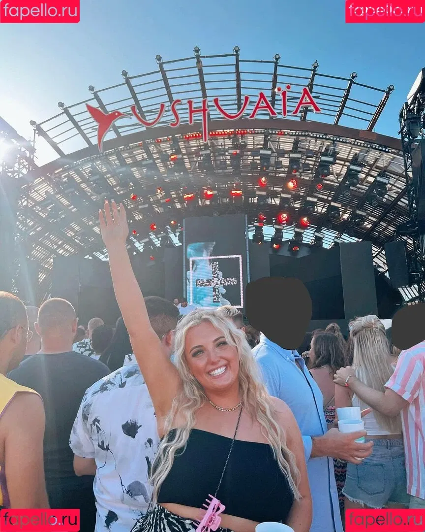 Olivia D / oliviadnovak Onlyfans Photo Gallery 