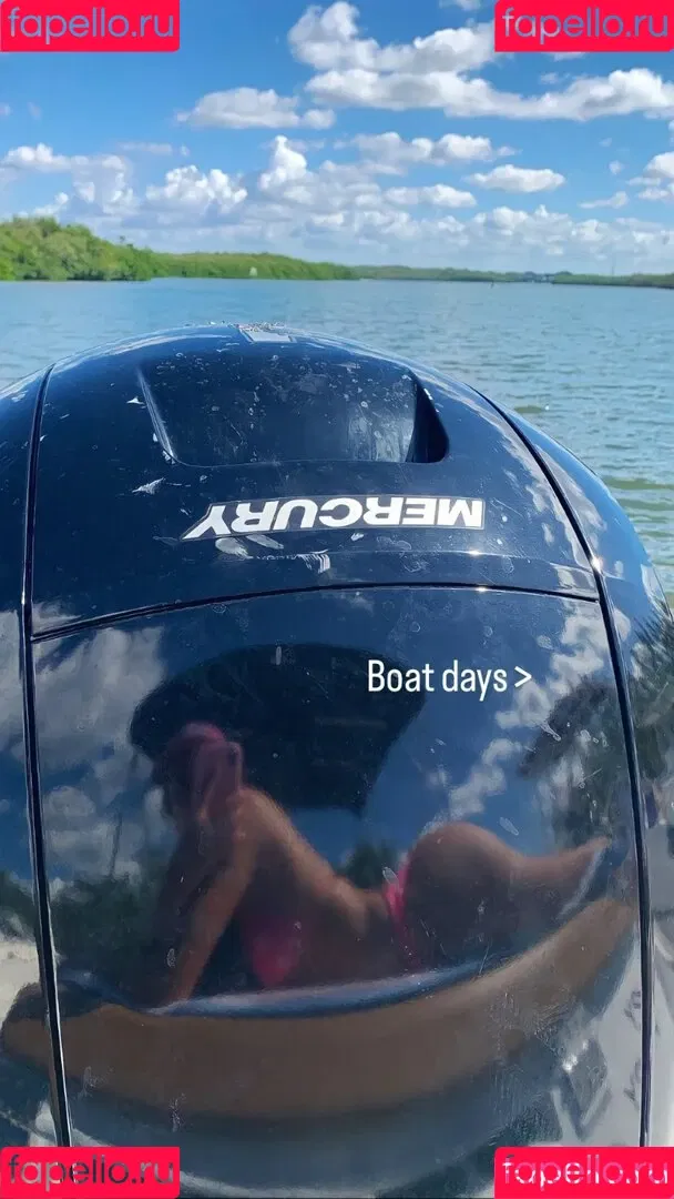 Abby Busick / abby.xo / abbybusick Onlyfans Photo Gallery 